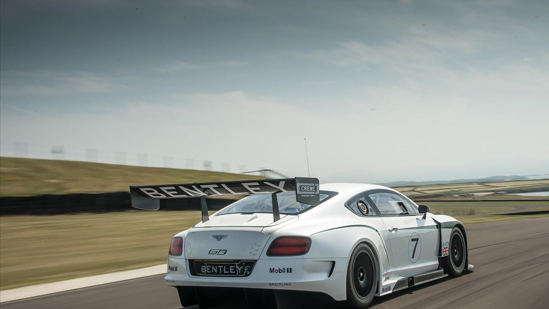 九游（jiuyou.com）游戏-乔治命中关键跳投快船主场险胜，乔治会离开快船吗