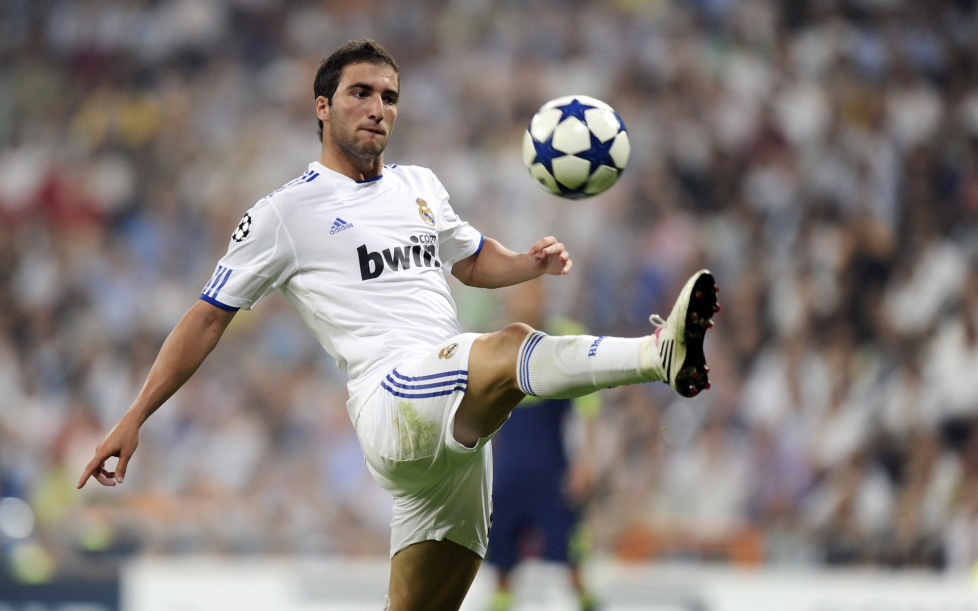 九游电脑版-电竞产业发展趋势：移动电竞、云游戏与虚拟现实，移动电竞行业的现状